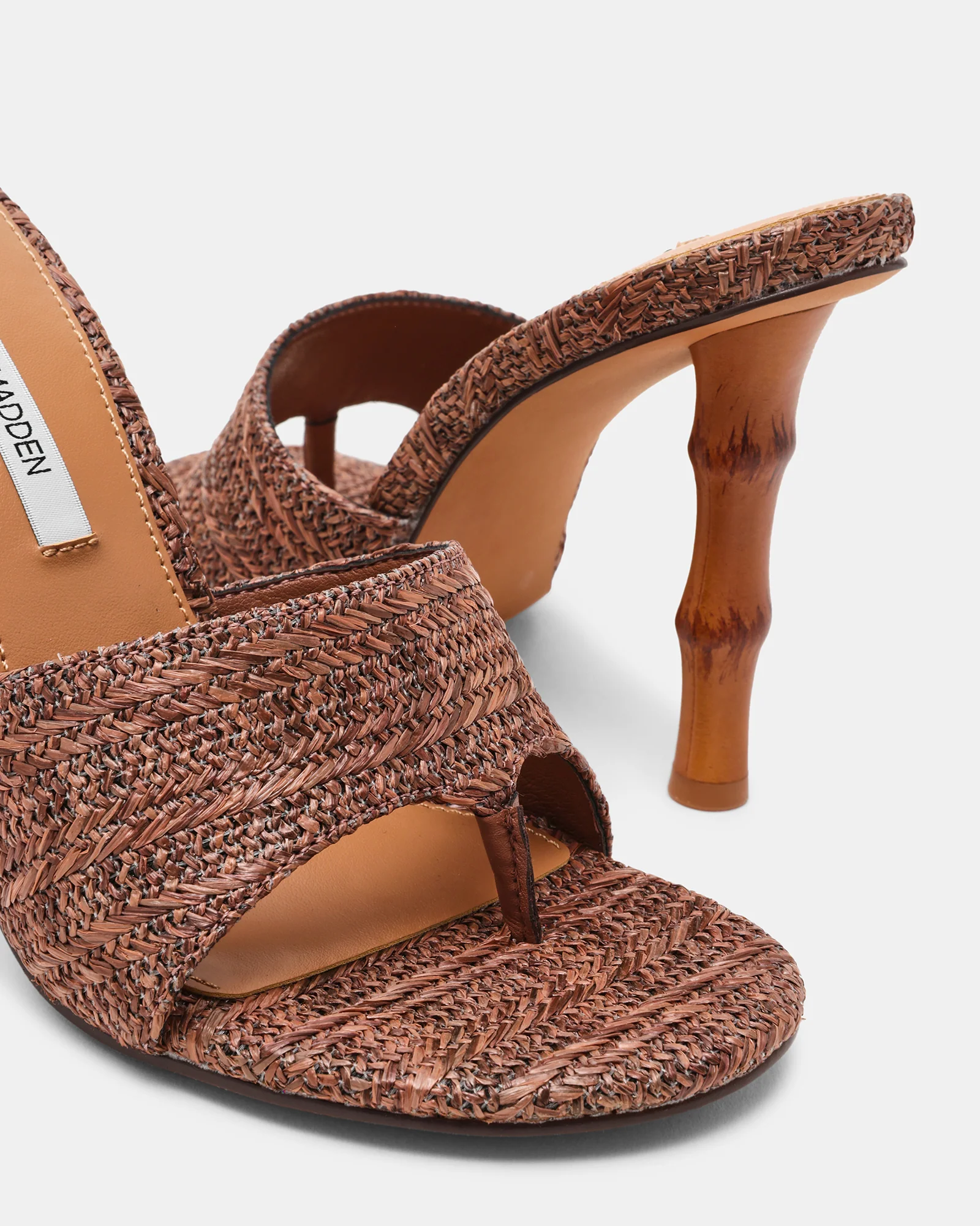 BRIATA BROWN - Image 3