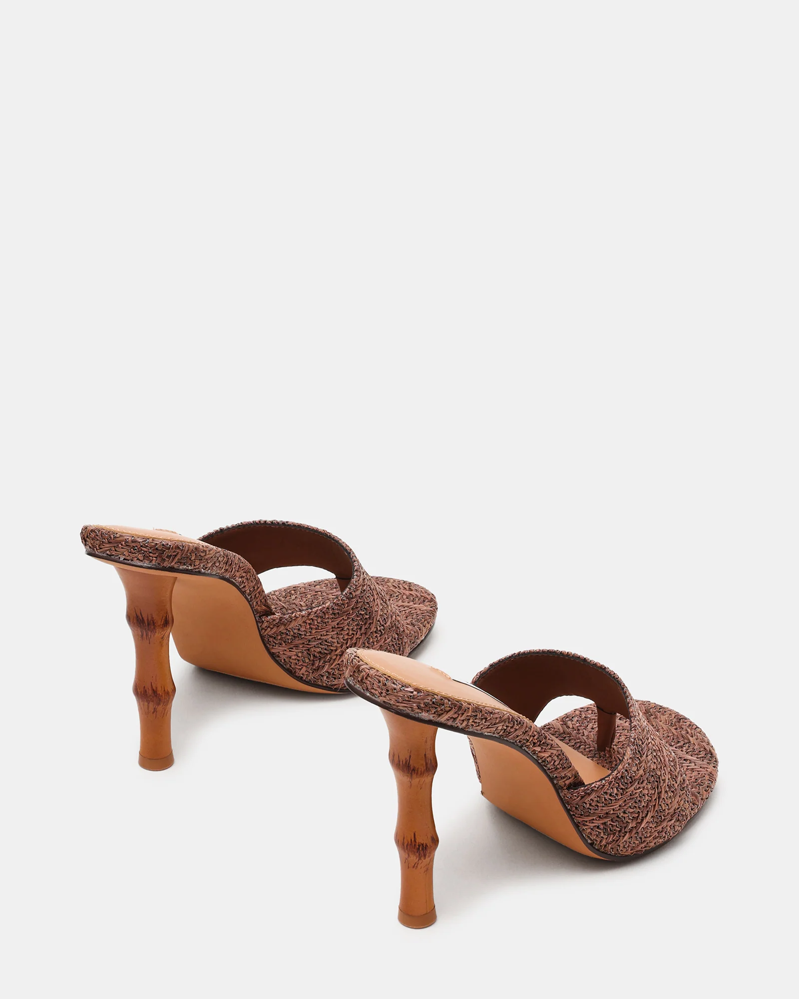 BRIATA BROWN - Image 5