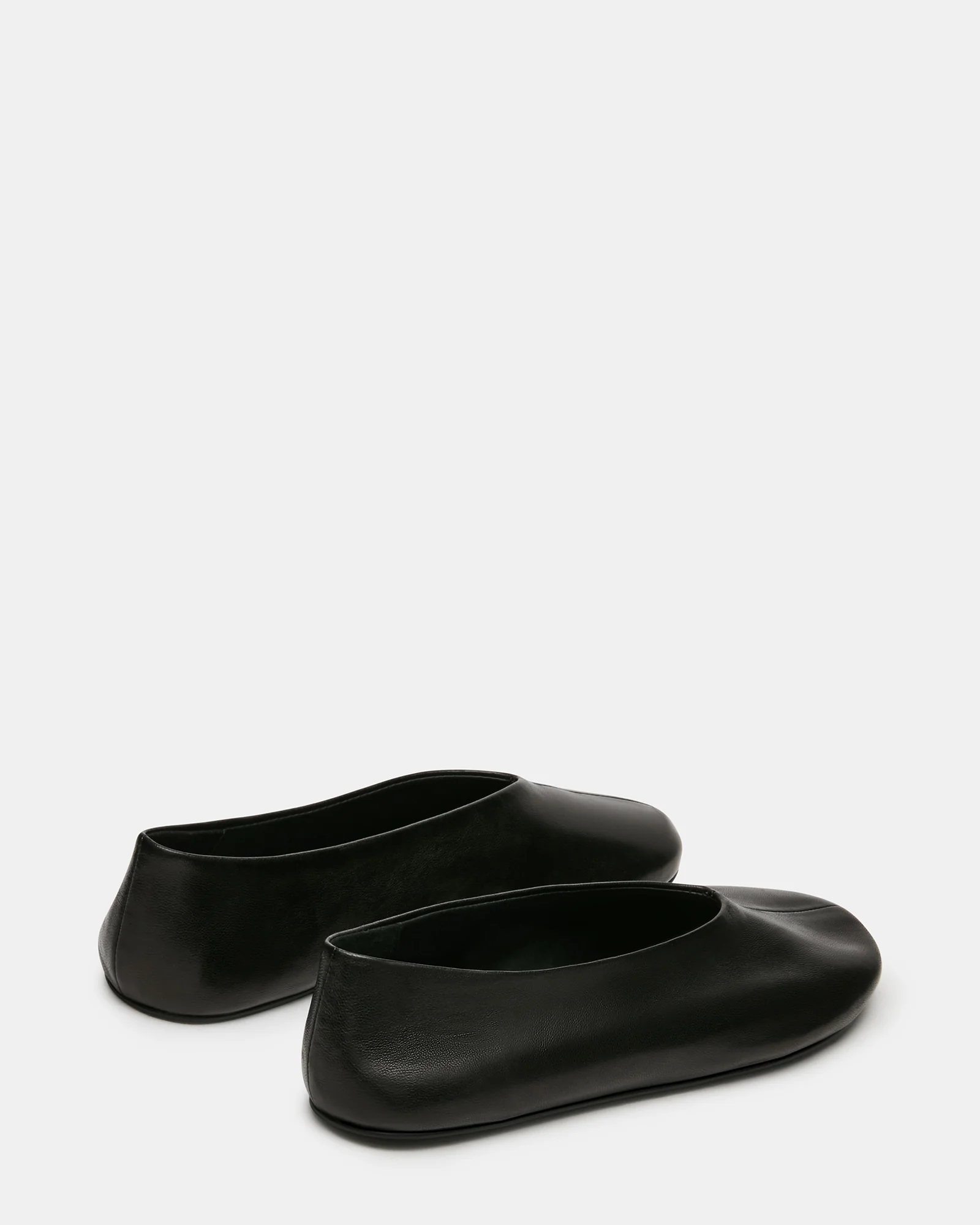CYNTRA BLACK LEATHER - Image 6