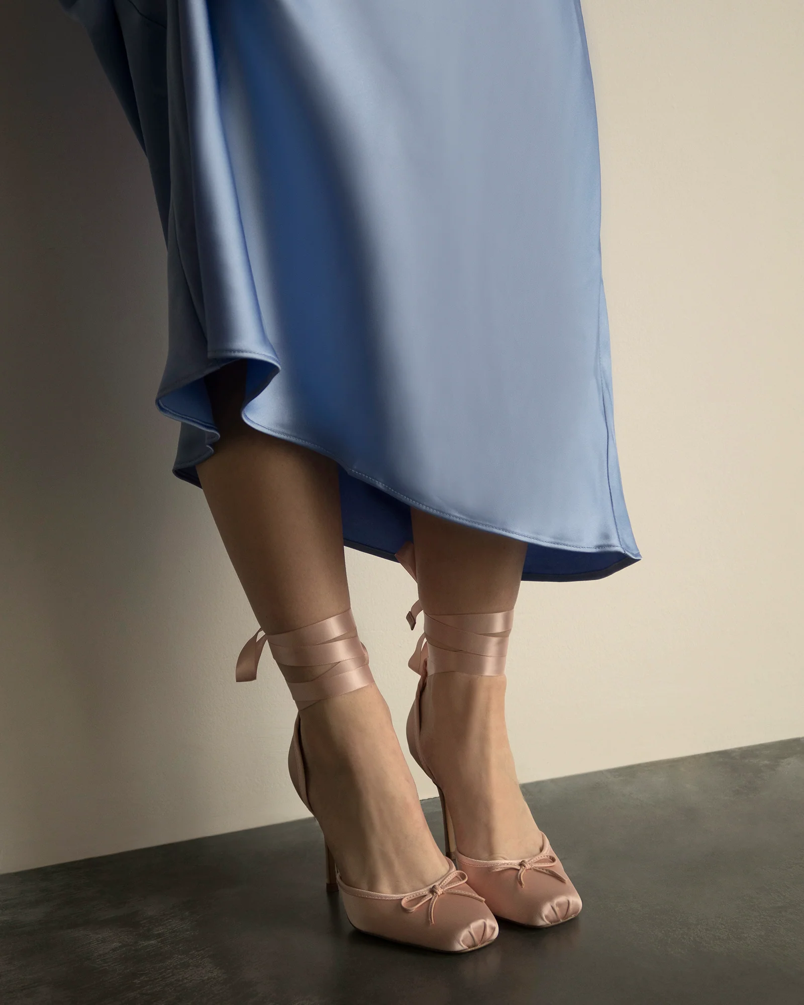 LARINA BLUSH SATIN - Image 2