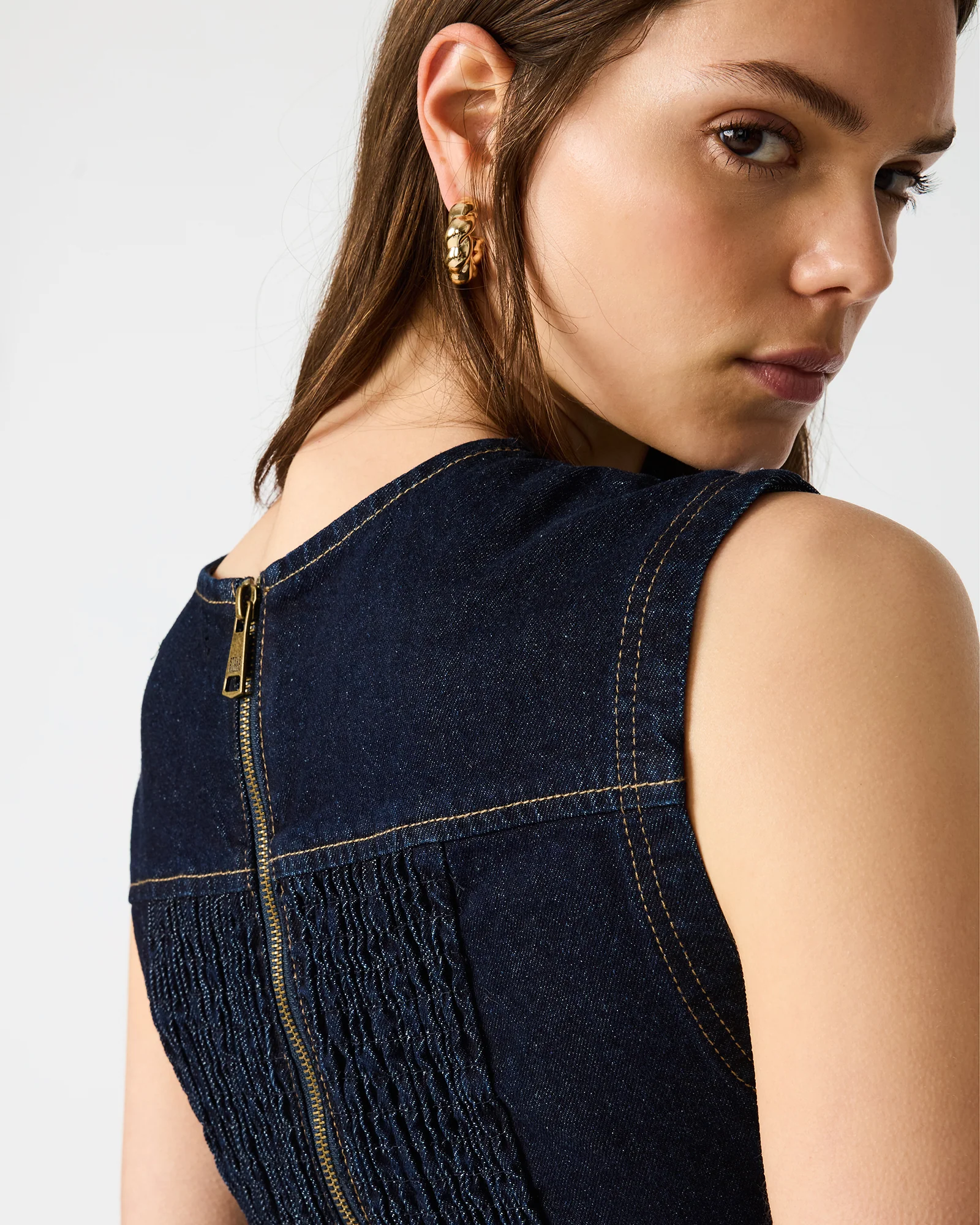 MIA PANELED MINI DRESS INDIGO DENIM - Image 4